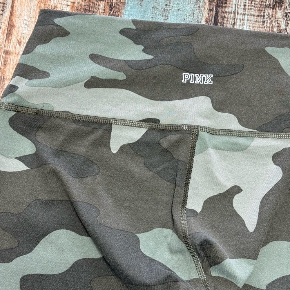Women’s PINK Victoria Secret ULTIMATE Camouflage Leggings | #K9 - Picture 5 of 9